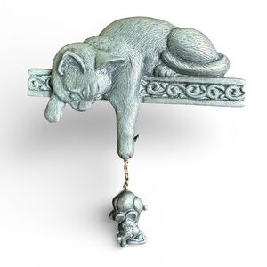 JJ Jonette Jewelry Cat and Mouse Pewter Brooch Pin Vintage 1980’s